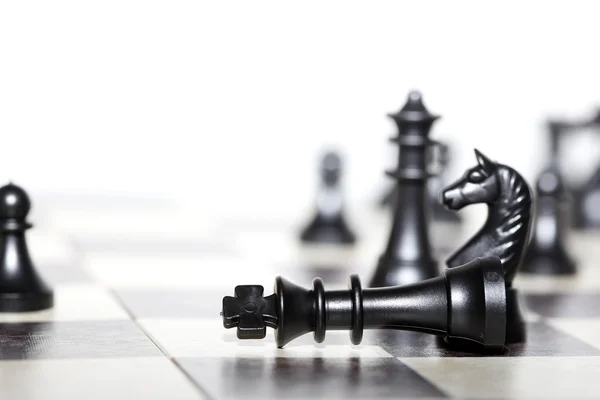 Figure scacchistiche - strategia e concetto di leadership — Foto Stock