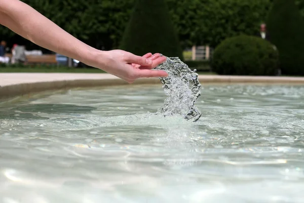 Hand dancing with the water — Stock Photo, Image