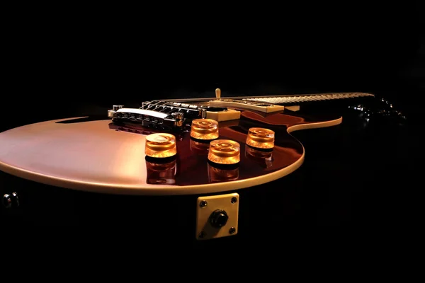 Elszigetelt elektromos gitár — Stock Fotó