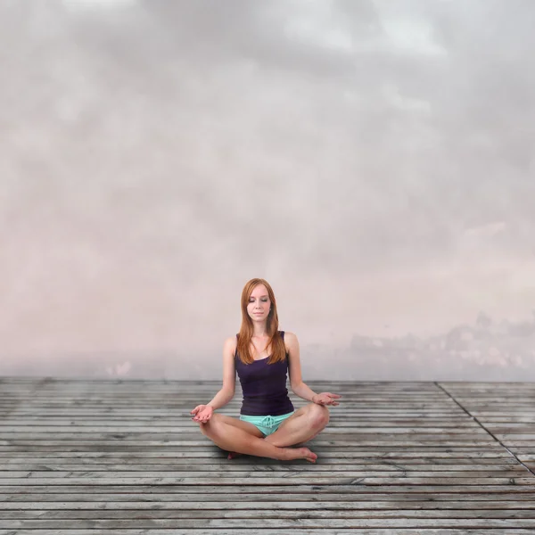 Meditación chica —  Fotos de Stock