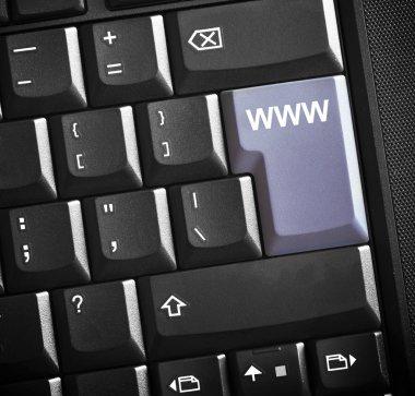 e-ticaret kavramı görüntü. Vurgulanan işareti siyah klavye tuşlarıyla 