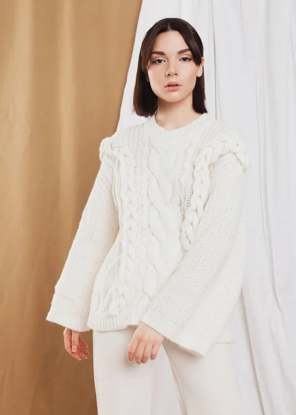 Gentle Portrait Girl Light Sweater — стоковое фото