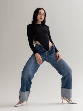 girl in trendy spring clothes 2022