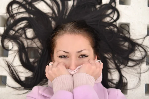 Retrato de mujer de otoño en la ciudad —  Fotos de Stock