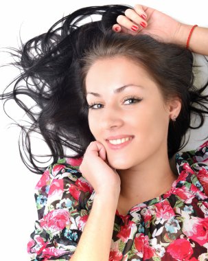 kadın güzellik uzun siyah saçlı - stüdyoda poz