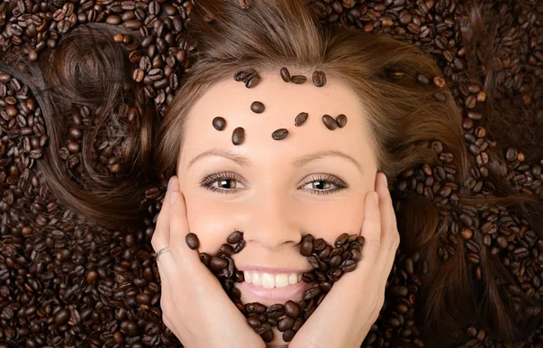 Kávé. A szép lány a kávé — Stock Fotó