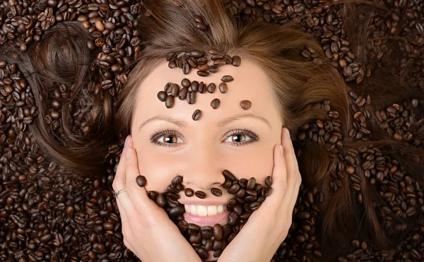 Coffee. Beautiful Girl in Coffee — Stock Photo, Image