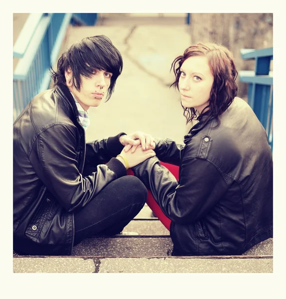 Outdoor portrait of a punk couple — Stock Photo, Image