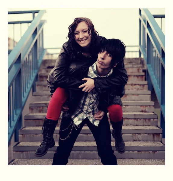 Outdoor portrait of a punk couple — Stock Photo, Image