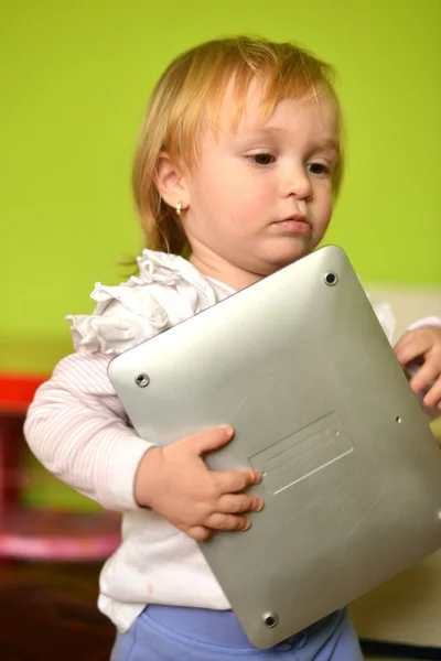 Little girl playing in the room — Stock Photo, Image