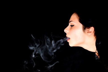 kadın Sigara İçilmeyen