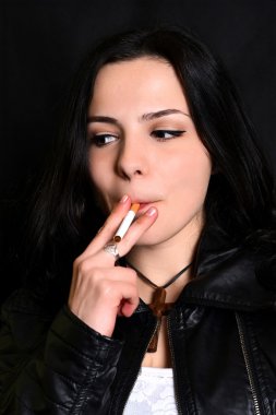 kadın Sigara İçilmeyen
