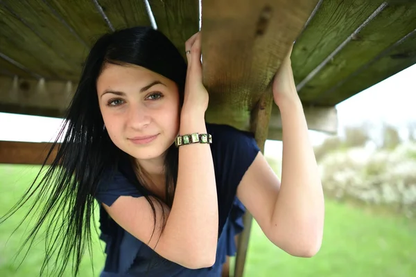 Young woman and nature — Stock Photo, Image