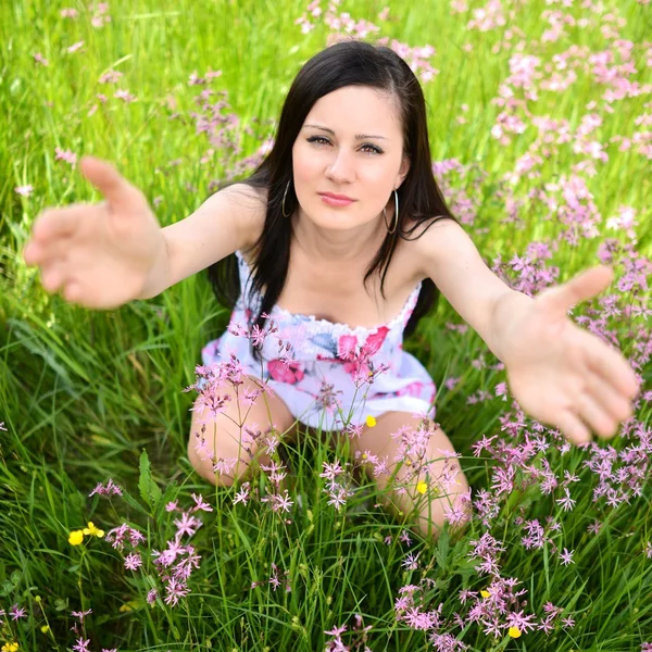 Lente vrouw — Stockfoto