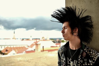 Punk çocuk