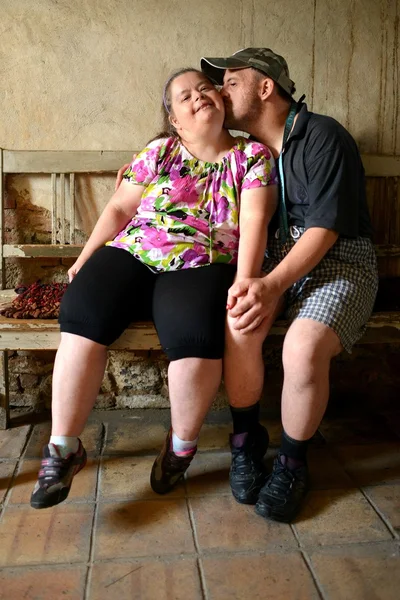 다운 증후군 커플 — 스톡 사진