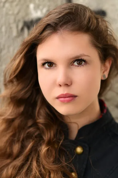 Mulher com cabelo comprido — Fotografia de Stock