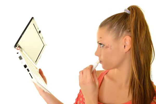 Smiling woman with tablet computer — Stock Photo, Image