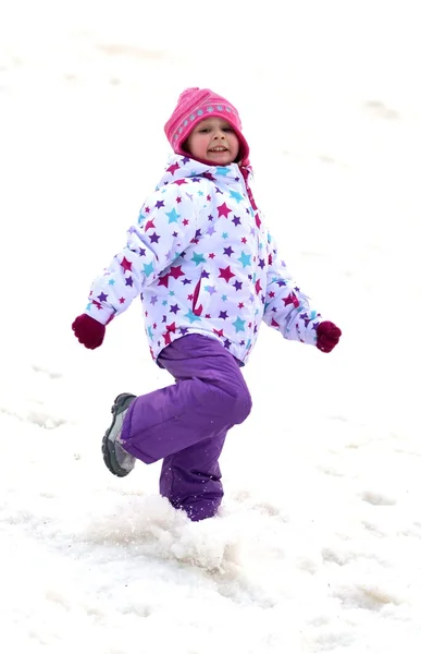 Retrato de chica feliz en invierno diversión, nieve, trineo familiar —  Fotos de Stock