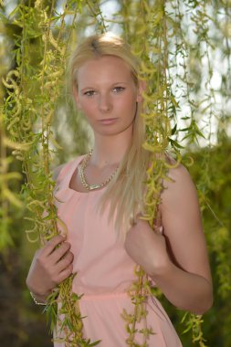 buz sarışın kadın