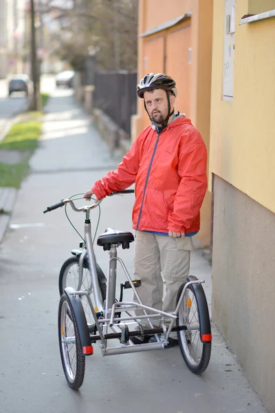 사람이 타는 세 발 자전거 — 스톡 사진
