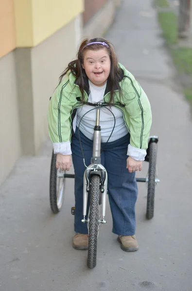 Kadın ridding trike — Stok fotoğraf