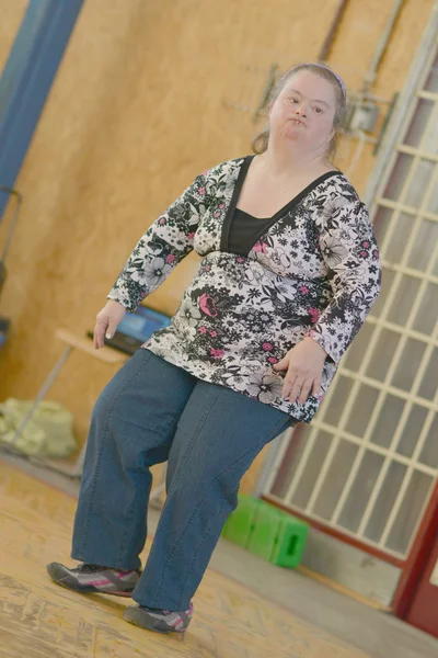 Kvinna med Downs syndrom — Stockfoto