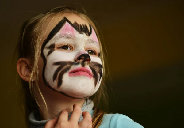 Chica con la cara de gato maquillaje —  Fotos de Stock