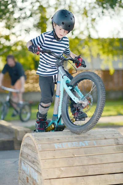 Kleiner Biker — Stockfoto