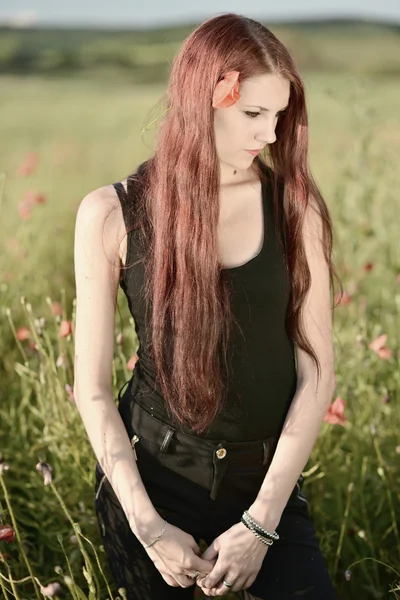 Zomer meisje portret. — Stockfoto