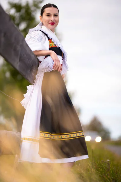 Slovakisk Folklore Slovakiska Folk Flicka — Stockfoto