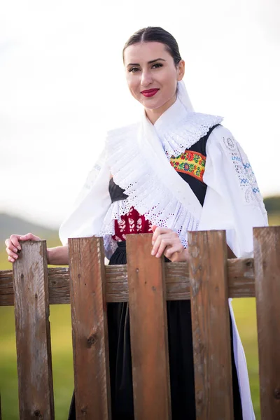 Slovakisk Folklore Slovakiska Folk Flicka — Stockfoto