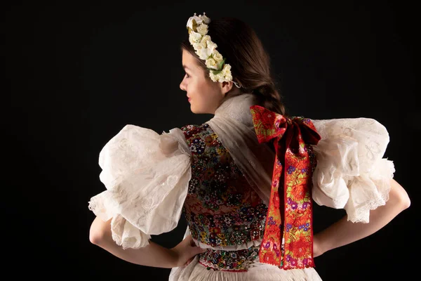 Jovem Bela Mulher Eslovaca Vestido Tradicional Folclore Eslovaco — Fotografia de Stock