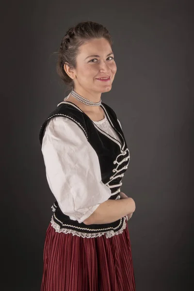 Portrait Jeune Femme Costume Folklorique Traditionnel — Photo