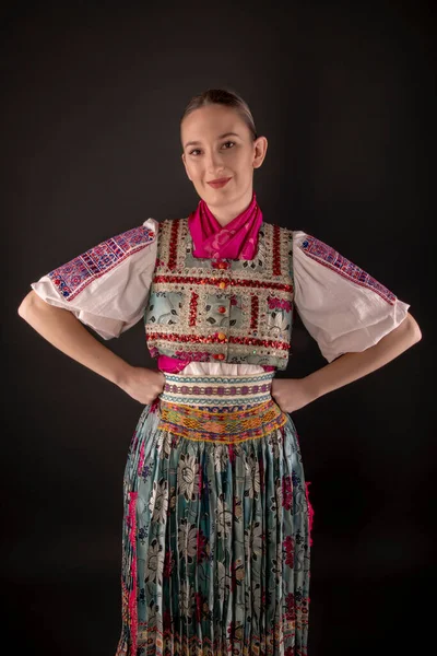 Slovak Folkloru Slovak Halk Kızı — Stok fotoğraf