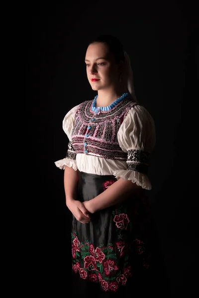 Young Beautiful Girl Traditional Dress Slovak Folklore Slovakian Folk Girl — Stock Photo, Image