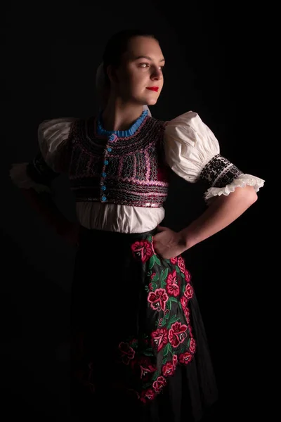 Young Beautiful Girl Traditional Dress Slovak Folklore Slovakian Folk Girl — ストック写真