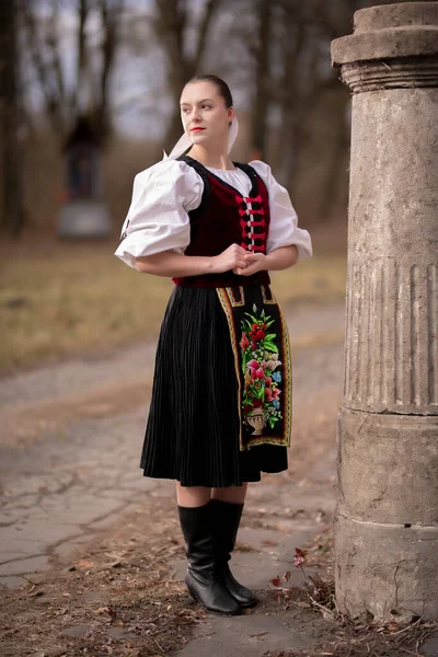 Slowaakse Folklore Slovaaks Volksmeisje — Stockfoto