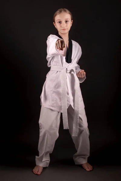 Young Girl Training Martial Art Taekwondo — Stock Fotó
