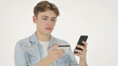 Başarılı Çevrimiçi Genç Adam Beyaz Arkaplanda Akıllı Telefondan Alışveriş Yapıyor 