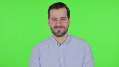 Çekici Adam Portresi Kameraya Gülümseyen Yeşil Ekran