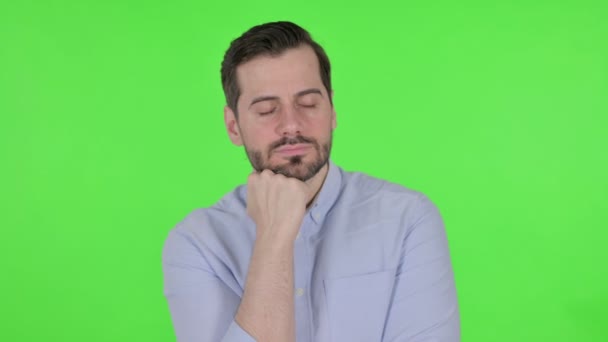 Portrait of Sleepy Man taking Nap, Green Screen — Vídeo de Stock
