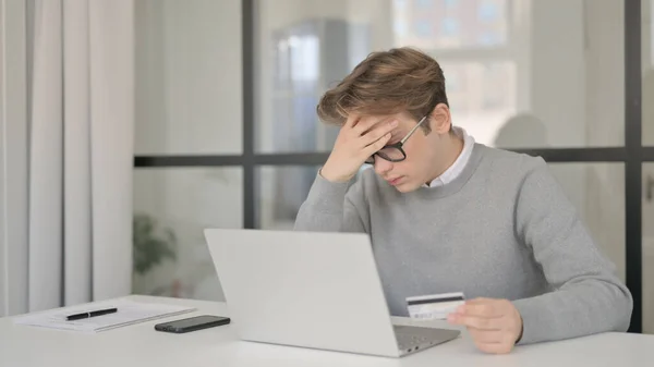 Online Payment Failure on Laptop in Office — 스톡 사진