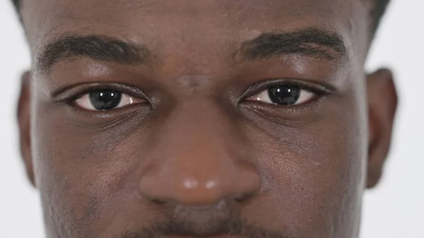 Close-up de Olhos Brilhantes de Empresário Africano — Fotografia de Stock