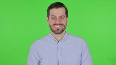 Çevrimiçi Görüntü Arayan Adamın Portresi, Yeşil Ekran