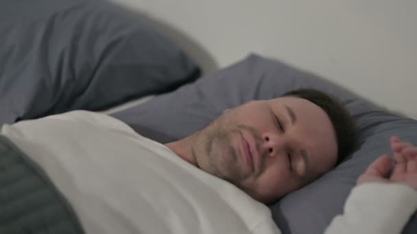 Close Middle Aged Man Feeling Uncomfortable While Sleeping Bed — Stockvideo