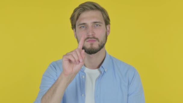 Casual Young Man Denial Yellow Background — Stock Video