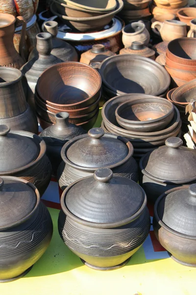 Earthenware in the market — Stock Photo, Image