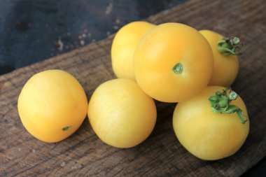 güzel sarı domates