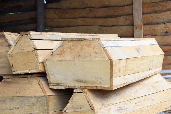 Unas pocas piezas de ataúdes de madera —  Fotos de Stock